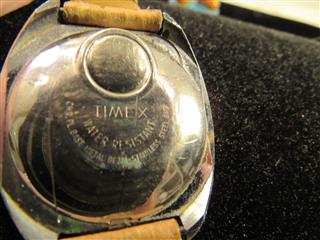 VINTAGE LOT OF WALT DISNEY MICKEY MOUSE WATCHES, EARRIINGS & FIGURE 